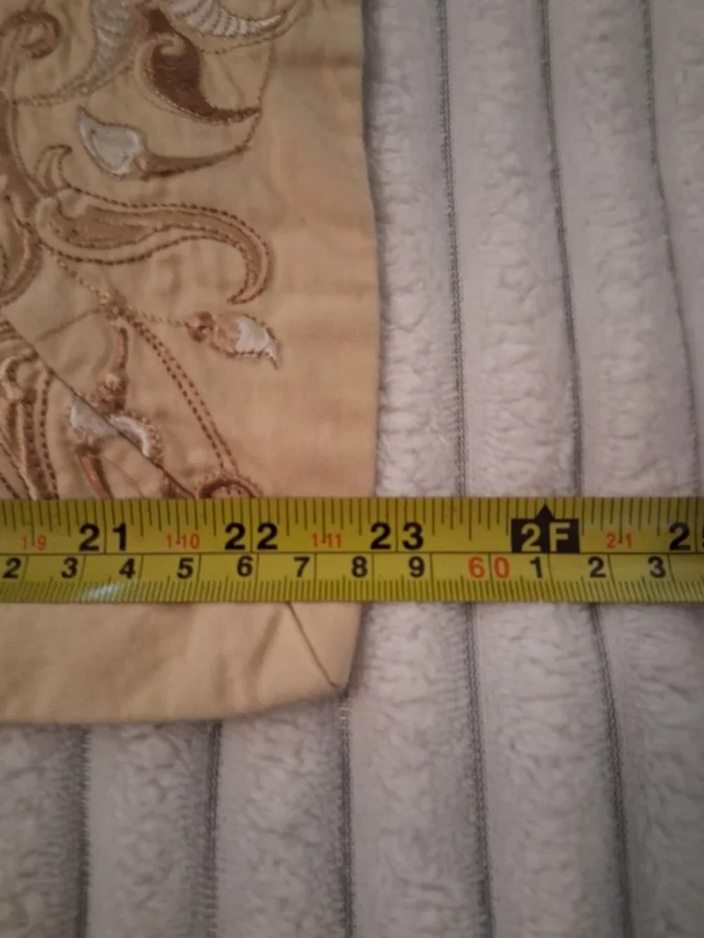 Chris Madden JCPenney 100% Cotton Embroidered Pillow Sham 42
